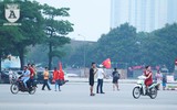 Tranh thủ người hâm mộ đón đội Olympic Việt Nam, nhiều điểm trông giữ xe tự phát chặt chém tại Mỹ Đình